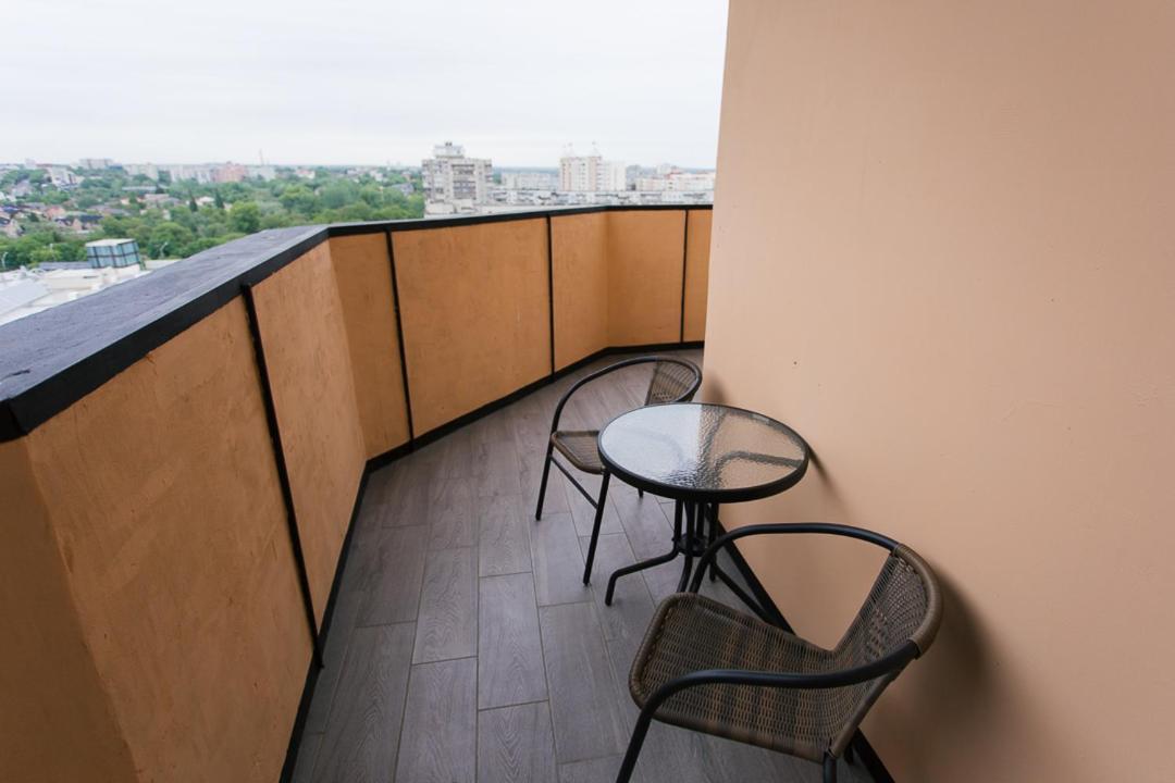 Vip Apartmen Loft Sumy Eksteriør billede